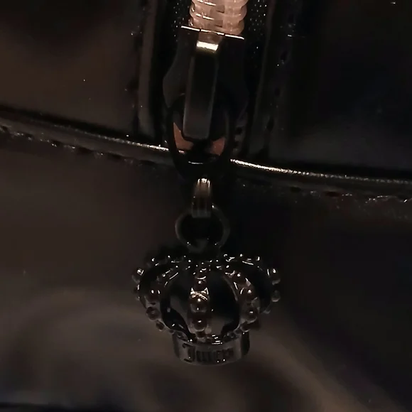 Juicy Couture Black Cosmetic Bag with Pink Details - Picture 9 of 10